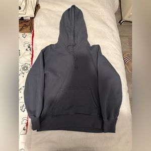 Aritzia Dark grey boyfriend hoddie in size xs